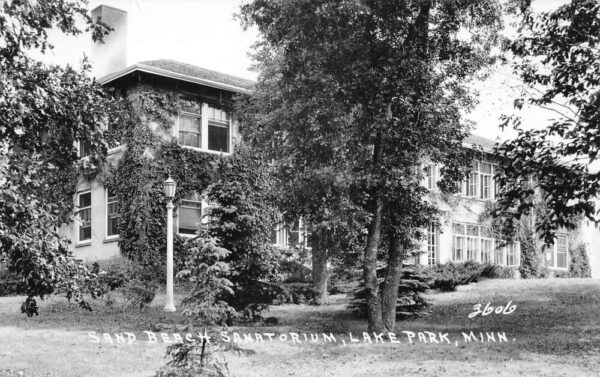 Lake Park Minnesota Sand Beach Sanatorium Real Photo Vintage Postcard AA92877