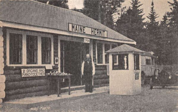 Maine Hermit Store Exterior Vintage Postcard AA92951