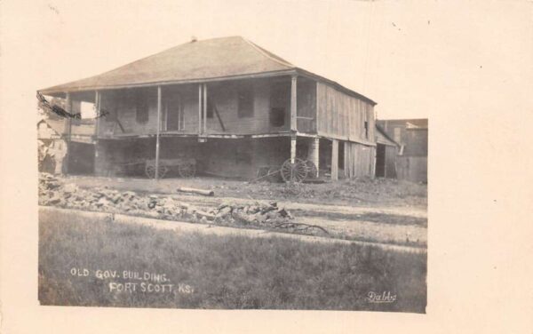 Fort Scott Kansas Old Government Building Vintage Postcard AA94269