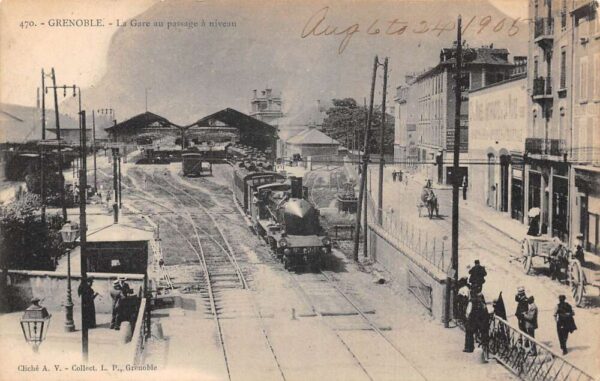 Grenoble France Train Station and Street Scene Vintage Postcard AA94284