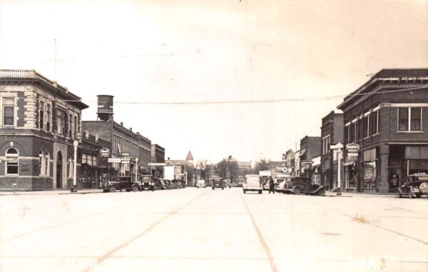 Lakefield Minnesota Main Street Real Photo Vintage Postcard AA94433