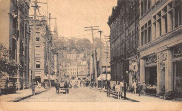 Oil City Pennsylvania Centre Street Vintage Postcard AA95005