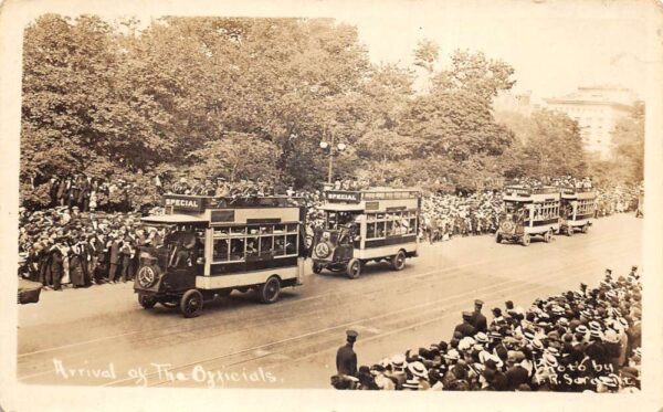 New York City Fifth Avenue Coach Buses Arrival Real Photo Postcard AA95385