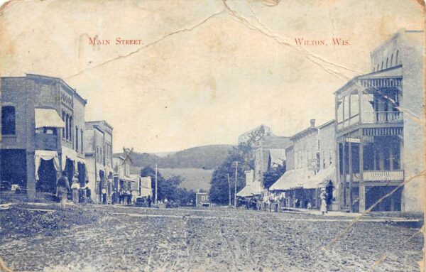 Wilton Wisconsin Main Street Vintage Postcard AA97130