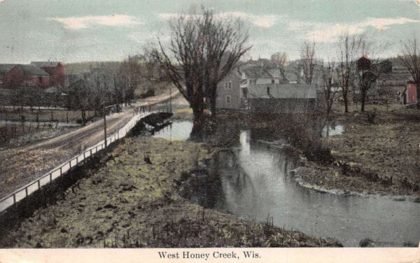 West Honey Creek Wisconsin Bridge and River Scenic View Vintage Postcard AA97157