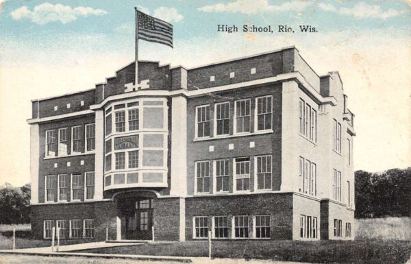 Rio Wisconsin High School Vintage Postcard AA97245