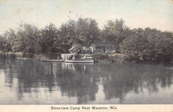 Mauston Wisconsin Riverview Camp Canoes Vintage Postcard AA97302