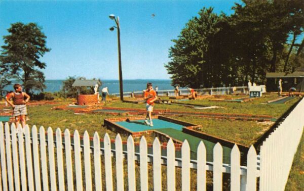 North East Maryland Sandy Cove Bible Conference Mini Golf Postcard AA97875