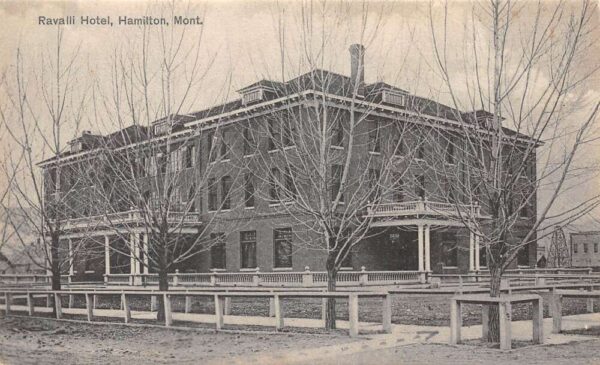 Hamilton Montana Ravalli Hotel Vintage Postcard AA98180