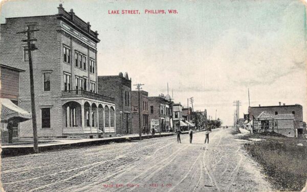 Phillips Wisconsin Lake Street Vintage Postcard AA98300