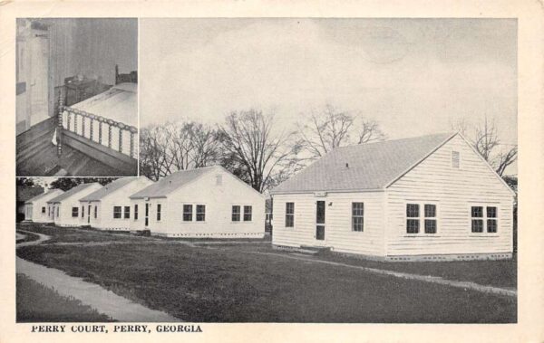 Perry Georgia Perry Court, B/W Chrome, Vintage Postcard U22379