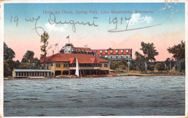 Lake Minnetonka Minnesota Hotel del Otero, White Border, Vintage Postcard U22382