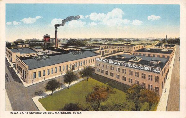 Waterloo Iowa Iowa Dairy Separator Co., White Border, Vintage Postcard U22416