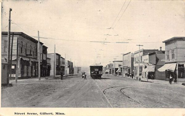 Gilbert Minnesota Street Scene, B/W Lithograph, Vintage Postcard U22425