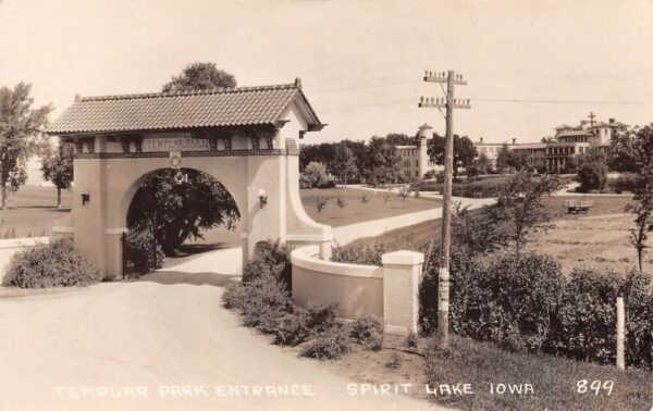 Spirit Lake Iowa Templar Park Entrance, Real Photo, Vintage Postcard U21349