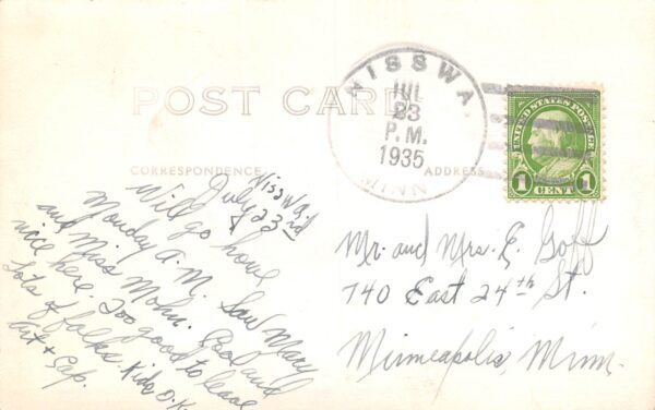 Nisswa Minnesota Lu Anna Cottages, Real Photo, Vintage Postcard U21396 - Image 2