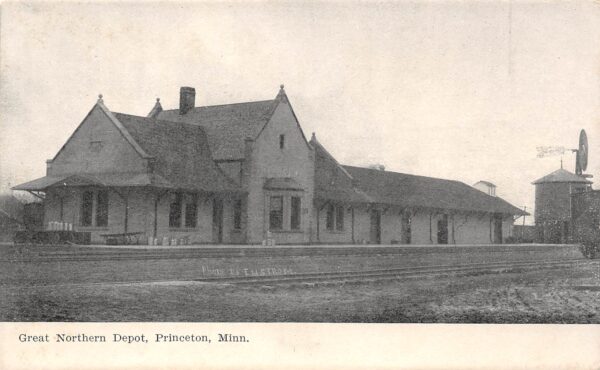 Princeton Minnesota Great Northern Depot, B/W Lithograph Vintage Postcard U21406