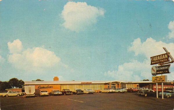 Nacogdoches Texas Caraban Motor Hotel and Restaurant Vintage Postcard AA98914