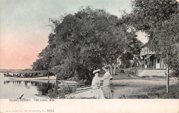 Fox Lake Wisconsin Island Resort Vintage Postcard AA99343